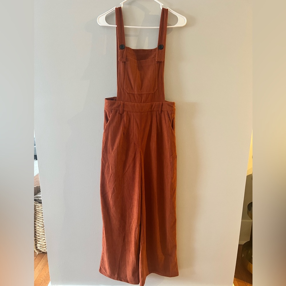 NWOT - Burnt-Orange Corduroy Wide Leg Cropped Overalls W’s Size S